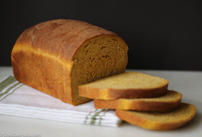 Pumpkin Yeast Bread | chezcateylou.com #pumpkin #recipe